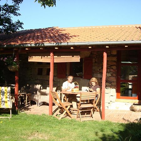 Gasthaus A Casa Da Eira Cerreda Exterior foto